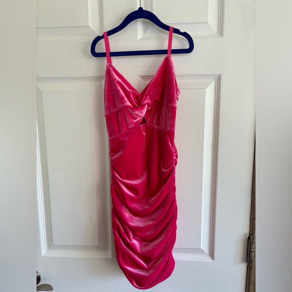 Excellent condition Katie J Pink dress. Worn once